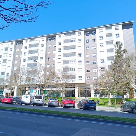 Los Sauces Pamplona Hospitales Universidad Baranain Exterior foto
